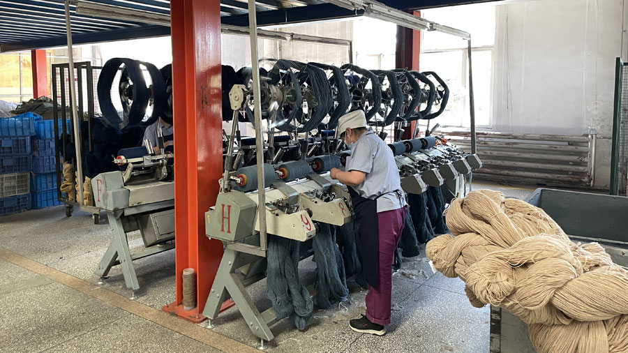 commercial carpet manufacturing process factory production line